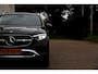 Mercedes-Benz GLC 300e 4MATIC Plug in hybride PHEV*Perfect MB Onderh.*1ste Eig.*Luchtvering/Elek. Trekhaak/ACC/Stoelverw./Stuurverw./Dodehoek/LED/Camera/Apple Carplay-Android/Parkeersens.V+A/18 inch LM*