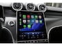 Mercedes-Benz GLC 300e 4MATIC Plug in hybride PHEV*Perfect MB Onderh.*1ste Eig.*Luchtvering/Elek. Trekhaak/ACC/Stoelverw./Stuurverw./Dodehoek/LED/Camera/Apple Carplay-Android/Parkeersens.V+A/18 inch LM*