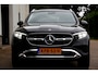 Mercedes-Benz GLC 300e 4MATIC Plug in hybride PHEV*Perfect MB Onderh.*1ste Eig.*Luchtvering/Elek. Trekhaak/ACC/Stoelverw./Stuurverw./Dodehoek/LED/Camera/Apple Carplay-Android/Parkeersens.V+A/18 inch LM*