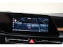 Kia Niro EV e-Niro DynamicLine 64.8 kWh 3-fase [ Navi Adapt.cruise Camera Stoel-en stuurverwarming ]