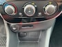 Renault Clio 1.2 16V 89.131 Kilometer - Airco - Cruise control - Navigatie - Bluetooth/handsfree