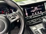 Porsche Macan 2.0, Facelift, Luchtvering, Pano, Sportuitlaat, Leder, Stuurverw, Krijt Grijs