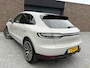 Porsche Macan 2.0, Facelift, Luchtvering, Pano, Sportuitlaat, Leder, Stuurverw, Krijt Grijs
