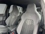 Volkswagen Golf 1.5 130pk eTSI R-Line Business Parkeersensoren voor en achter | 'App-Connect' voor Apple CarPlay en Android Auto | Digitale radio-ontvangst DAB+
