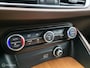 Alfa Romeo Stelvio 2.0 T 280pk / AWD / Leder / Camera / Navi