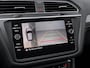 Volkswagen Tiguan 1.4 TSI eHybrid 245PK R-Line Business+ / Panoramadak / Zwenkbare Trekhaak / IQ LED / Memory Seat / Elektrische Achterklep / Stuur + Stoelverwarming V+A P4