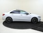Mercedes-Benz A-klasse 250 e Luxury Line /Panoramadak /19 Inch /Nightpakket /18.868 KM!