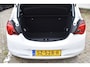 Opel Corsa 1.4 Favourite | 100% Onderhouden | Carplay | Origineel NL |