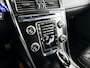 Volvo XC60 T5 FWD R-Design | Park assist | Stoelverwarming | Elektrische stoelen | Cruise control