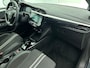 Opel Corsa 1.2 Turbo 136pk Hybrid GS Automaat Navigatie Apple Carplay/ Android Auto Camera Parkeersensoren Cruise Control Stoel- en stuurverwarming Airco Lichtmetalen velgen Getinte ramen