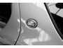 Land Rover Discovery Sport 1.5 P270e PHEV Panodak Leer Navi Camera PDC LM velgen Elektr. achterklep Elektr. trekhaak Meridian Soundsystem Climate Memory seats Stoelverwarming voor & achter LM velgen