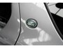 Land Rover Discovery Sport 1.5 P270e PHEV Panodak Leer Navi Camera PDC LM velgen Elektr. achterklep Elektr. trekhaak Meridian Soundsystem Climate Memory seats Stoelverwarming voor & achter LM velgen