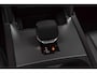 Land Rover Discovery Sport 1.5 P270e PHEV Panodak Leer Navi Camera PDC LM velgen Elektr. achterklep Elektr. trekhaak Meridian Soundsystem Climate Memory seats Stoelverwarming voor & achter LM velgen