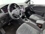 Volkswagen Tiguan 1.5 TSI ACT Highline Business R | Origineel NL! | Panoramadak | Trekhaak