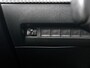 Peugeot 2008 1.2 100pk Allure | Trekhaak | Navigatie | Climate Control | Cruise Control | Camera | 17"LMV | Stoelverwarming | Keyless Entry/start |