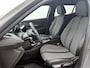 Peugeot 2008 1.2 100pk Allure | Trekhaak | Navigatie | Climate Control | Cruise Control | Camera | 17"LMV | Stoelverwarming | Keyless Entry/start |
