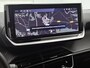 Peugeot 2008 1.2 100pk Allure | Trekhaak | Navigatie | Climate Control | Cruise Control | Camera | 17"LMV | Stoelverwarming | Keyless Entry/start |
