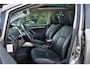 Toyota Verso 1.8 VVT-i Dynamic Business 7-persoons Pano Trekhaak Camera Leer