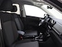 Volkswagen T-Cross 1.0 TSI Life Edition 17" LM velgen | Comfort pakket | Voorstoelen verwarmd | Navigatie | achteruitrijcamera | Apple Carplay/Android Auto |