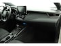 Toyota Corolla Touring Sports 1.8 Hybrid Style Limited | Stoel- en Stuurwielverwarming | Head Up Display | Bi Tone | Privacy Glass | 10 Jaar Garantie! |