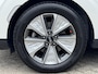 Kia e-Soul DynamicPlusLine 64 kWh | Stoel- Stuurverwarming | Achteruitrijcamera | Adaptieve Cruise Control | DAB Radio | Climate Control |