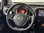 Toyota Aygo 1.0 VVT-i x-joy | Navigatie | Camera | Lichtmetalen Velgen 15" | Climate Control |