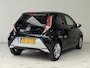Toyota Aygo 1.0 VVT-i x-joy | Navigatie | Camera | Lichtmetalen Velgen 15" | Climate Control |