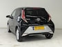 Toyota Aygo 1.0 VVT-i x-joy | Navigatie | Camera | Lichtmetalen Velgen 15" | Climate Control |