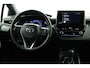 Toyota Corolla Touring Sports 1.8 Hybrid Executive Limited | Head Up Display | Stoel- en Stuurwielverwarming | Bearlock | Camera | Privacy Glass | Bi-Tone |