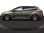 Toyota Corolla Touring Sports 1.8 Hybrid Executive Limited | Head Up Display | Stoel- en Stuurwielverwarming | Bearlock | Camera | Privacy Glass | Bi-Tone |
