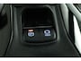 Toyota Corolla Touring Sports 1.8 Hybrid Executive Limited | Head Up Display | Stoel- en Stuurwielverwarming | Bearlock | Camera | Privacy Glass | Bi-Tone |