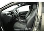 Toyota Corolla Touring Sports 1.8 Hybrid Executive Limited | Head Up Display | Stoel- en Stuurwielverwarming | Bearlock | Camera | Privacy Glass | Bi-Tone |