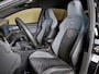 Volkswagen Golf 1.5 eTSI R-Line Business+ / 150pk / Achteruitrij camera / Stoelverwarming /