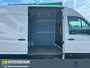 Volkswagen Crafter 35 automaat, trekhaak, cruisecontrol, opstap, multistuur etc