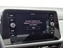 Volkswagen T-Roc 1.0 TSI Life Edition | 116 PK | Trekhaak Afneembaar | Parkeer sensoren voor en achter | Parkeer camera | Adaptive cruise control | Automatische airco 2 zone | dodehoek detectie |