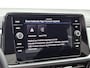 Volkswagen T-Roc 1.0 TSI Life Edition | 116 PK | Trekhaak Afneembaar | Parkeer sensoren voor en achter | Parkeer camera | Adaptive cruise control | Automatische airco 2 zone | dodehoek detectie |