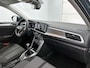 Volkswagen T-Roc 1.0 TSI Life Edition | 116 PK | Trekhaak Afneembaar | Parkeer sensoren voor en achter | Parkeer camera | Adaptive cruise control | Automatische airco 2 zone | dodehoek detectie |