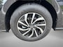 Volkswagen Polo Life Edition 1.0 TSI 95 pK 5 versn. Hand · Achteruitrijcamera · regensensor · Voorraad OUTLET ·