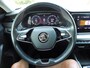 Skoda Octavia Combi 1.5 e-TSI Business Edition Trekhaak | Cruise | LED | Privacyglas | LMV 16"| NL auto | 1e eig.