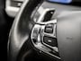 Peugeot 2008 1.2 PureTech Allure Sport Pack Automaat (PANORAMADAK, NAVIGATIE, CLIMATE, LEDER, LM VELGEN, SPORTSTOELEN, GETINT GLAS, TREKHAAK, CRUISE, NIEUWSTAAT)