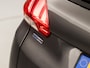 Peugeot 2008 1.2 PureTech Allure Sport Pack Automaat (PANORAMADAK, NAVIGATIE, CLIMATE, LEDER, LM VELGEN, SPORTSTOELEN, GETINT GLAS, TREKHAAK, CRUISE, NIEUWSTAAT)