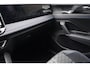 Volkswagen Tiguan 1.5 eHybrid R-Line Business Aut. | 2x R-Line | IQ Light | Slechts 3200KM | Massage | Adaptief | Dodehoek | LED
