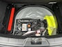 Volvo V40 Cross Country 2.0 T3 Summum / Trekhaak / Achteruitrijcamera & sensoren achter / Stoelverwarming / Elektrisch verstelbare bestuurdersstoel / Cruise Control / Climate Control /