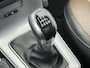 Volvo V40 Cross Country 2.0 T3 Summum / Trekhaak / Achteruitrijcamera & sensoren achter / Stoelverwarming / Elektrisch verstelbare bestuurdersstoel / Cruise Control / Climate Control /