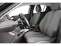 Peugeot 208 1.2 Hybrid 110 e-DCS6 Allure Apple CarPlay Climate Control Parkeersensoren