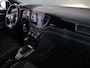 Volkswagen T-Roc 1.5 TSI Sport 150 pk Automaat (DSG) | Navigatie via App | Parkeersensoren | Autom. airco | Stoelverwarming | Black Style pakket |