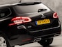 Peugeot 308 SW 1.2 PureTech Sport (PANORAMADAK, APPLE CARPLAY, GROOT NAVI, PARKEERSENSOREN, GETINT GLAS, SPORTSTOELEN, LANE ASSIST, CRUISE, NIEUWSTAAT)