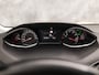 Peugeot 308 SW 1.2 PureTech Sport (PANORAMADAK, APPLE CARPLAY, GROOT NAVI, PARKEERSENSOREN, GETINT GLAS, SPORTSTOELEN, LANE ASSIST, CRUISE, NIEUWSTAAT)