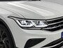 Volkswagen Tiguan 1.5 TSI Elegance | 150 PK | Automaat | Apple Carplay / Android Auto |  Navigatie | Climatronic | Stoelverwarming | Stuurverwarming | Adaptive Cruise Control | Lane Assist | Parkeercamera |