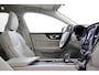 Volvo V60 Cross Country B5 (M-HYBRID) AWD PRO -PANO.DAK|HARMAN/KARDON|HEAD-UP DISP.|POWER-SEATS|ADAP.LED|CAMERA|19"